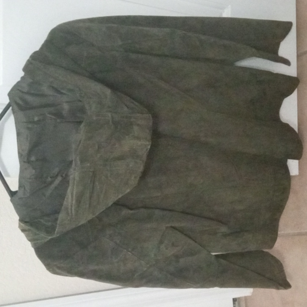 Hooded Jacket - Picture 3 of 4